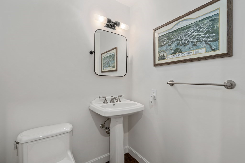 16 Wiswall Circle, Unit 16 Wellesley, MA 02482 - Photo 8 of 18