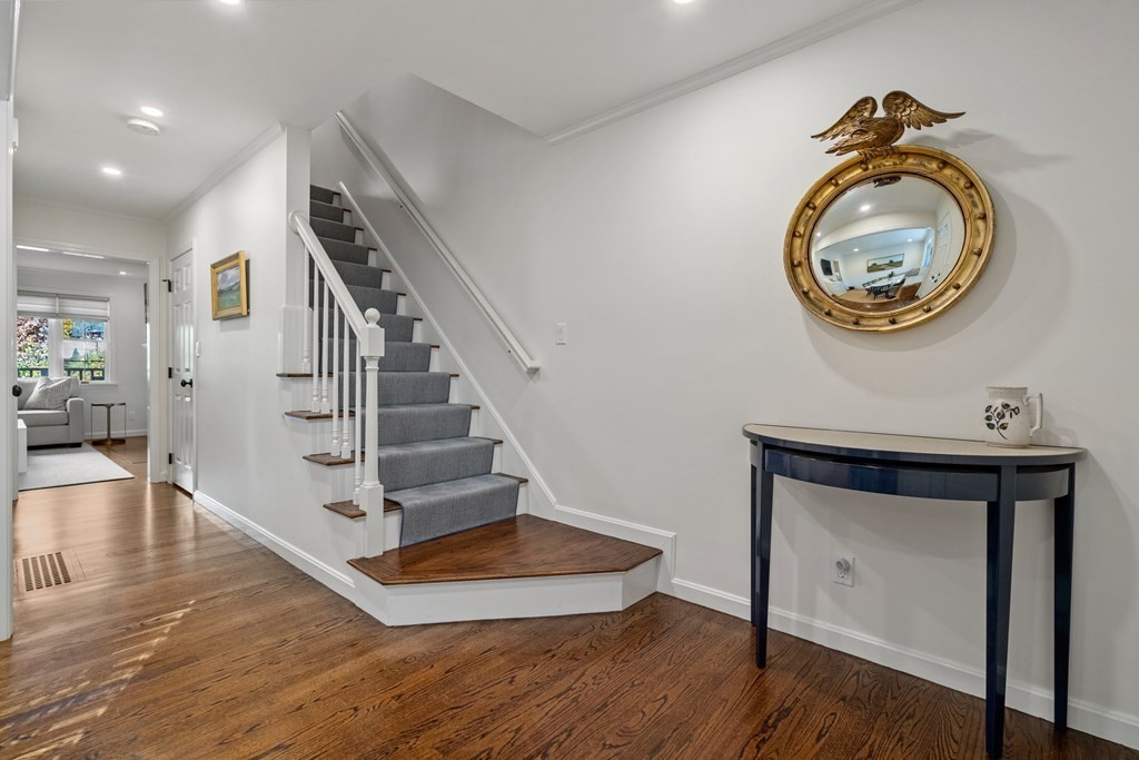 16 Wiswall Circle, Unit 16 Wellesley, MA 02482 - Photo 9 of 18