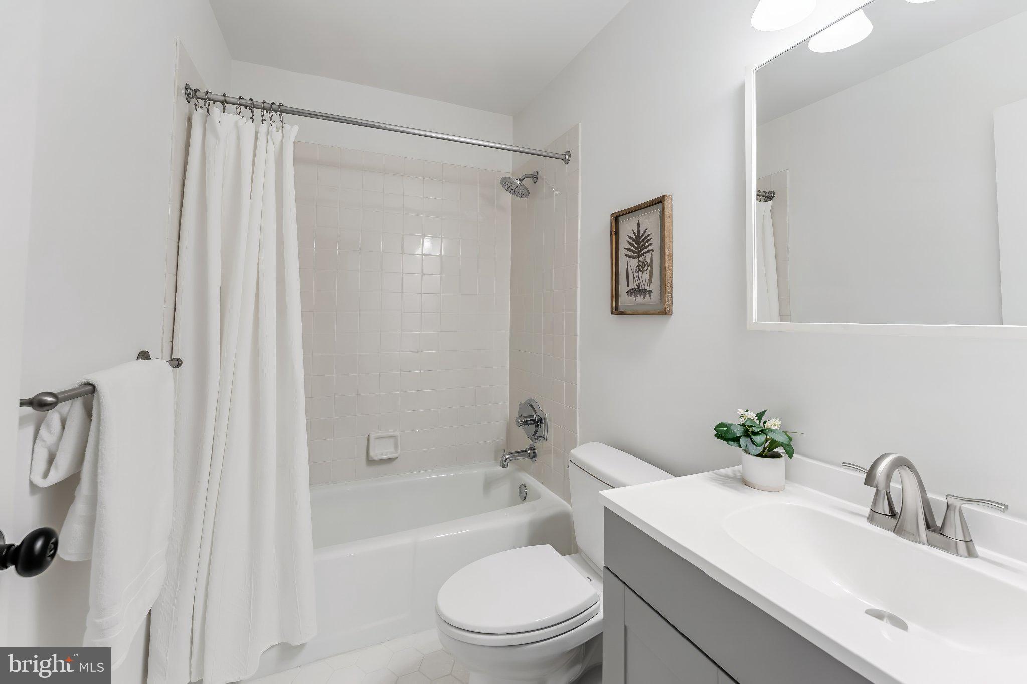 1425 Greenmont Court Reston, VA 20190 - Photo 25 of 41 Gallery Image 25