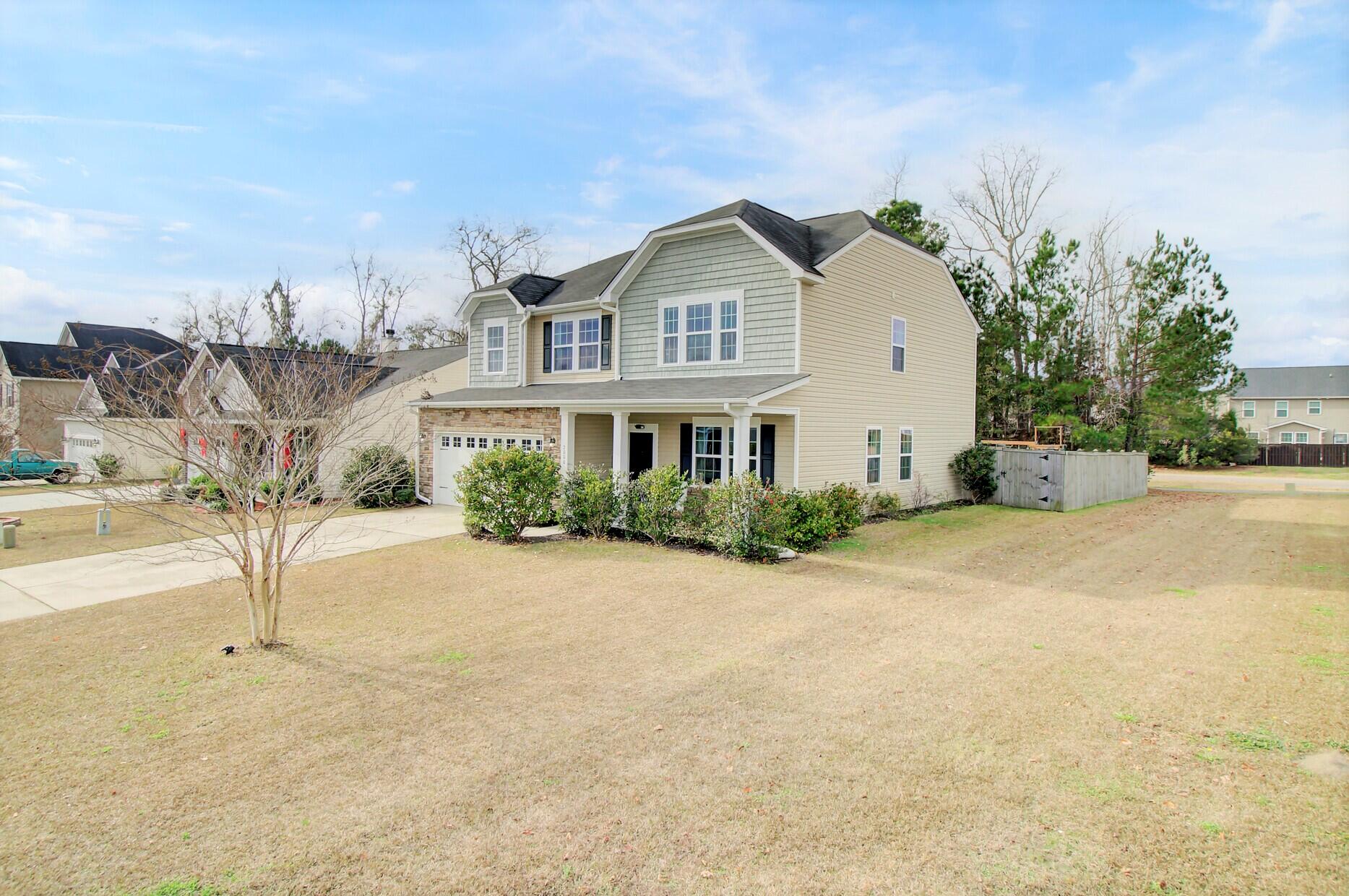2000 Hunters Bend Trail Ladson, SC 29456 - Photo 3 of 32 3