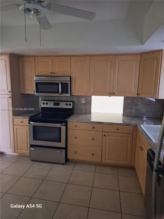 $3,500 | 710 Northwest 77th Way, Pembroke Pines, FL 33024