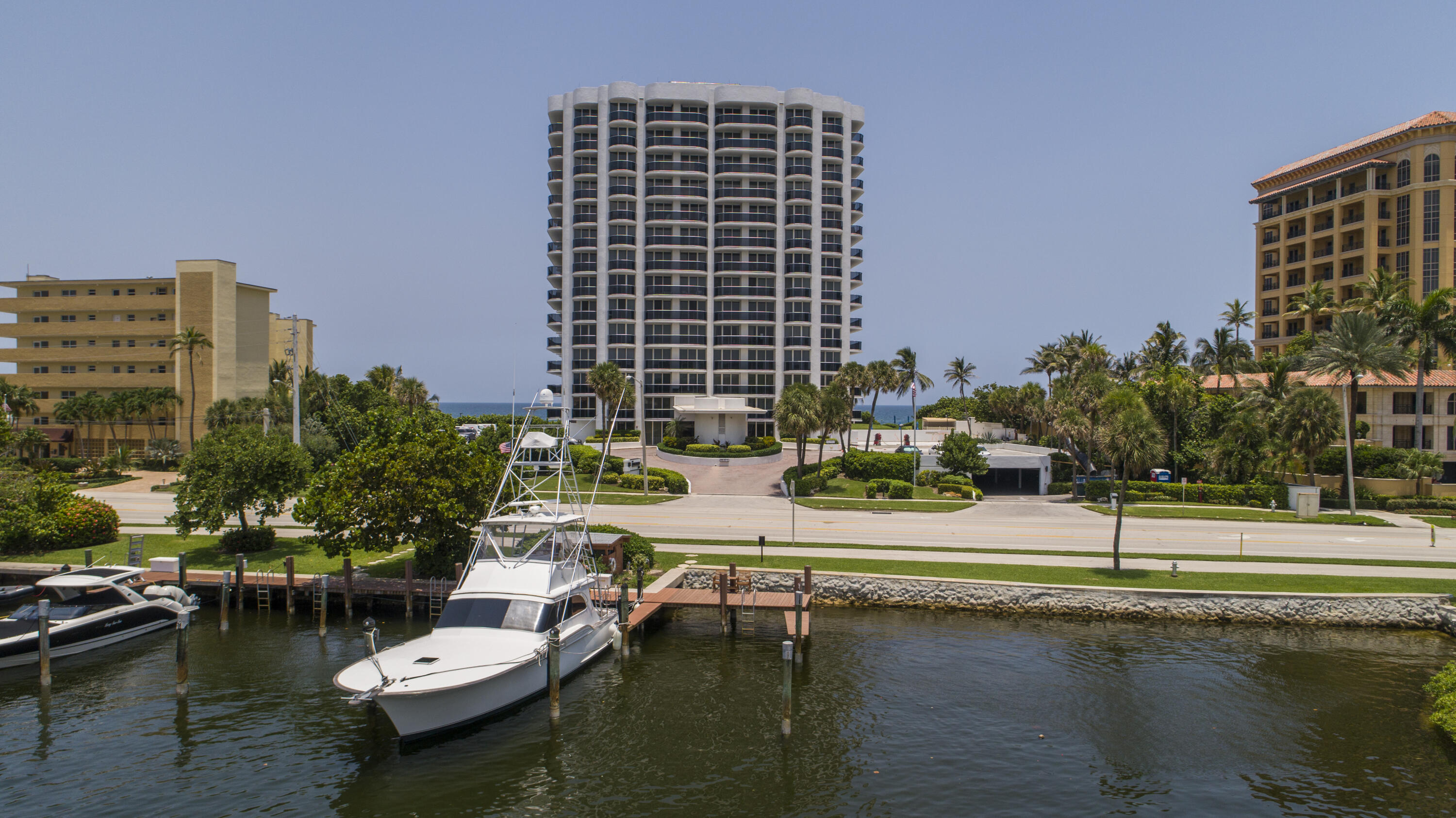 350 South Ocean Boulevard, Unit 1A Boca Raton, FL 33432 - Photo 28 of 37 BERESFORD