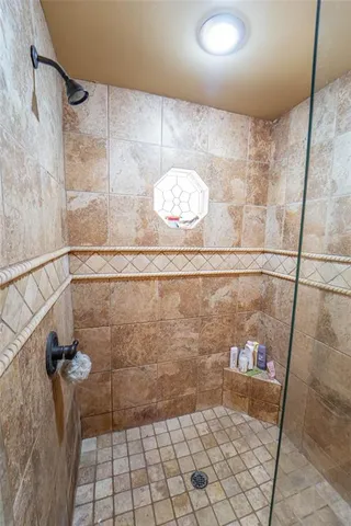 $489,000 | 8 Northglen Road, Breckenridge, TX 76424