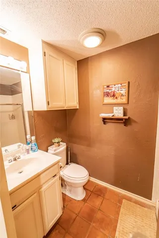 $489,000 | 8 Northglen Road, Breckenridge, TX 76424