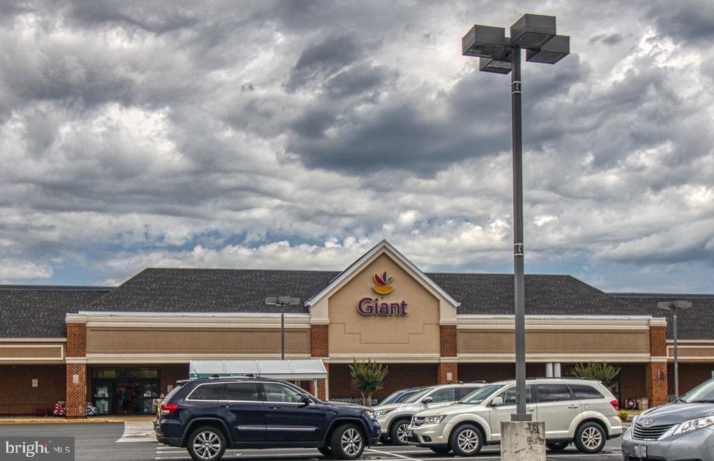21024 Timber Ridge Terrace, Unit 303 Ashburn, VA 20147 - Photo 37 of 42 Grocery Store Right Next Door