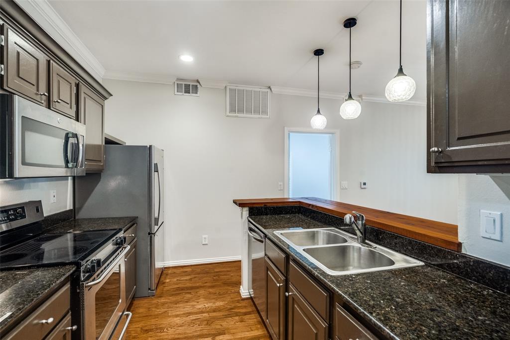 2524 Preston Road, Unit 901 Plano, TX 75093 - Photo 9 of 16