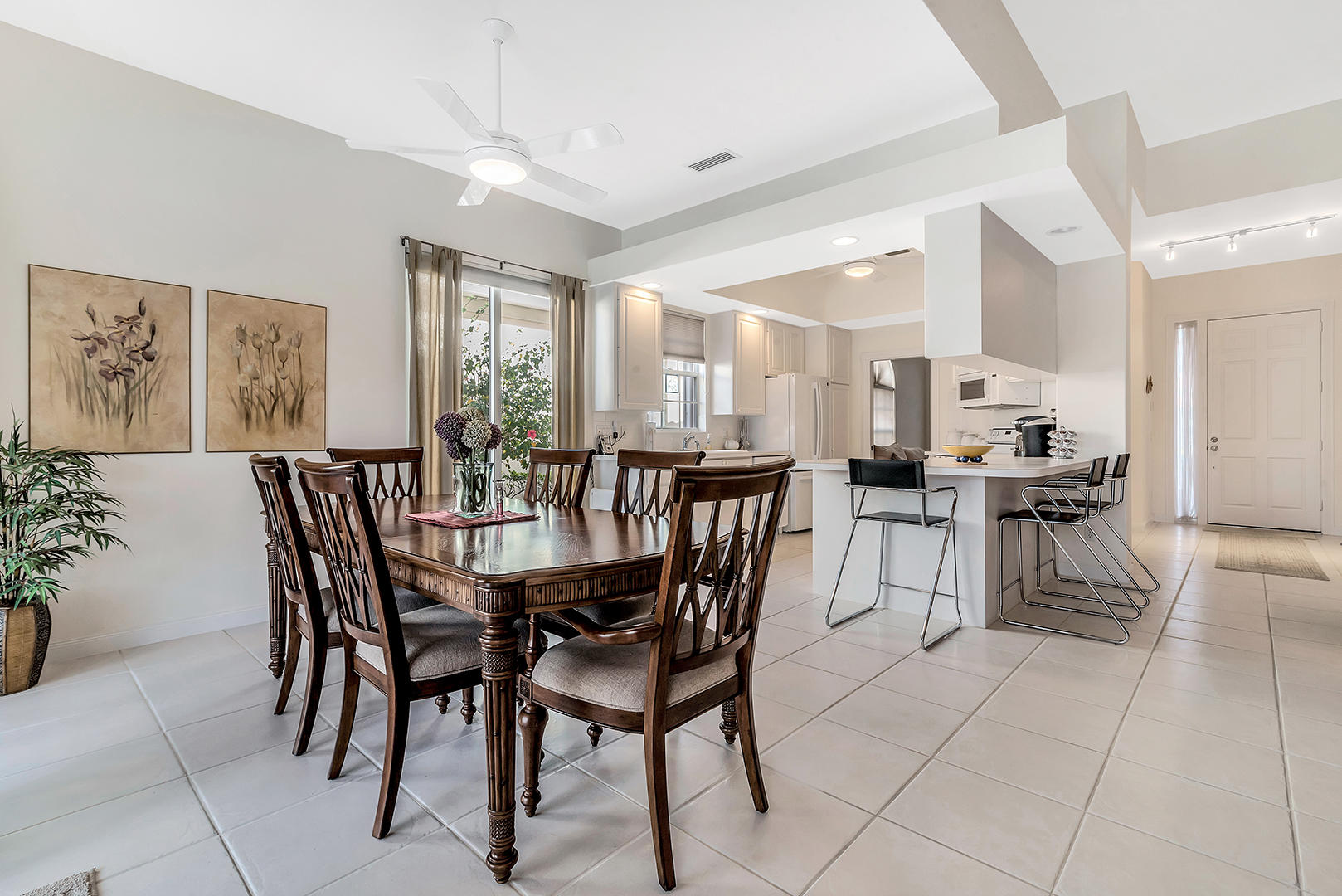 7765 Red River Road West Palm Beach, FL 33411 - Photo 13 of 44 Dining hall (2)