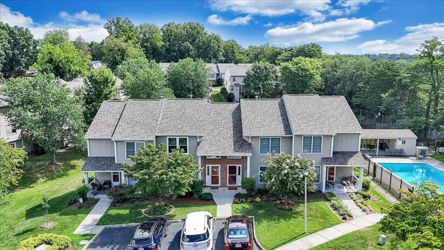 $249,500 | 4624 Mill View Court, Roanoke, VA 24018