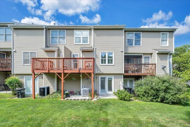 $249,500 | 4624 Mill View Court, Roanoke, VA 24018