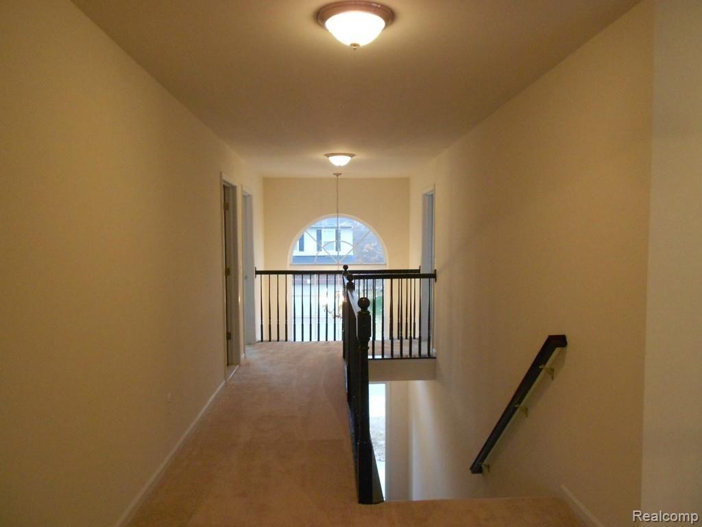 27585 Cromwell Road Novi, MI 48374 - Photo 13 of 25 DSCN3394.jpg