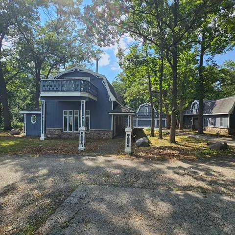 $625,900 | 13616 Highway 176, Woodstock, IL 60098