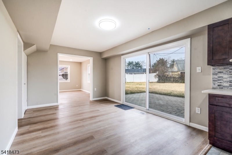 27 Harper Lane Willingboro, NJ 08046 - Photo 7 of 32