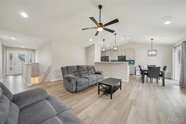 $360,000 | 120 Dark Horse Court, Wentzville, MO 63385