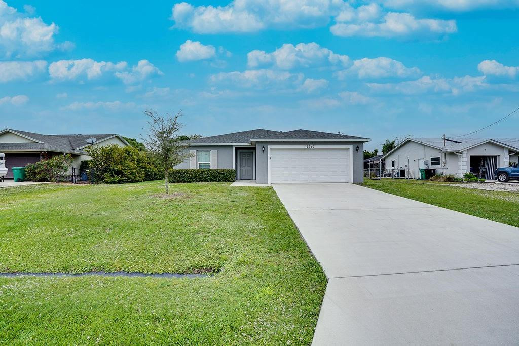 2647 Southwest Chestnut Lane Port St. Lucie, FL 34953 - Photo 14 of 23 Photo 14