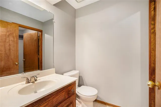 $380,000 | 3665 Southwest Kimstin Circle, Blue Springs, MO 64015