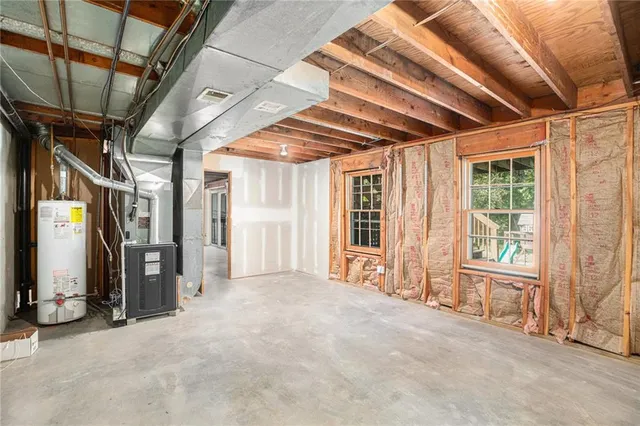 $380,000 | 3665 Southwest Kimstin Circle, Blue Springs, MO 64015