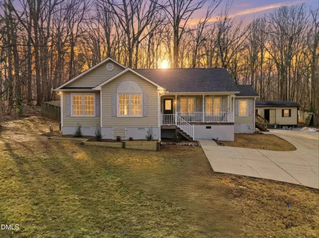 $425,000 | 2705 Brians Lane, Hillsborough, NC 27278