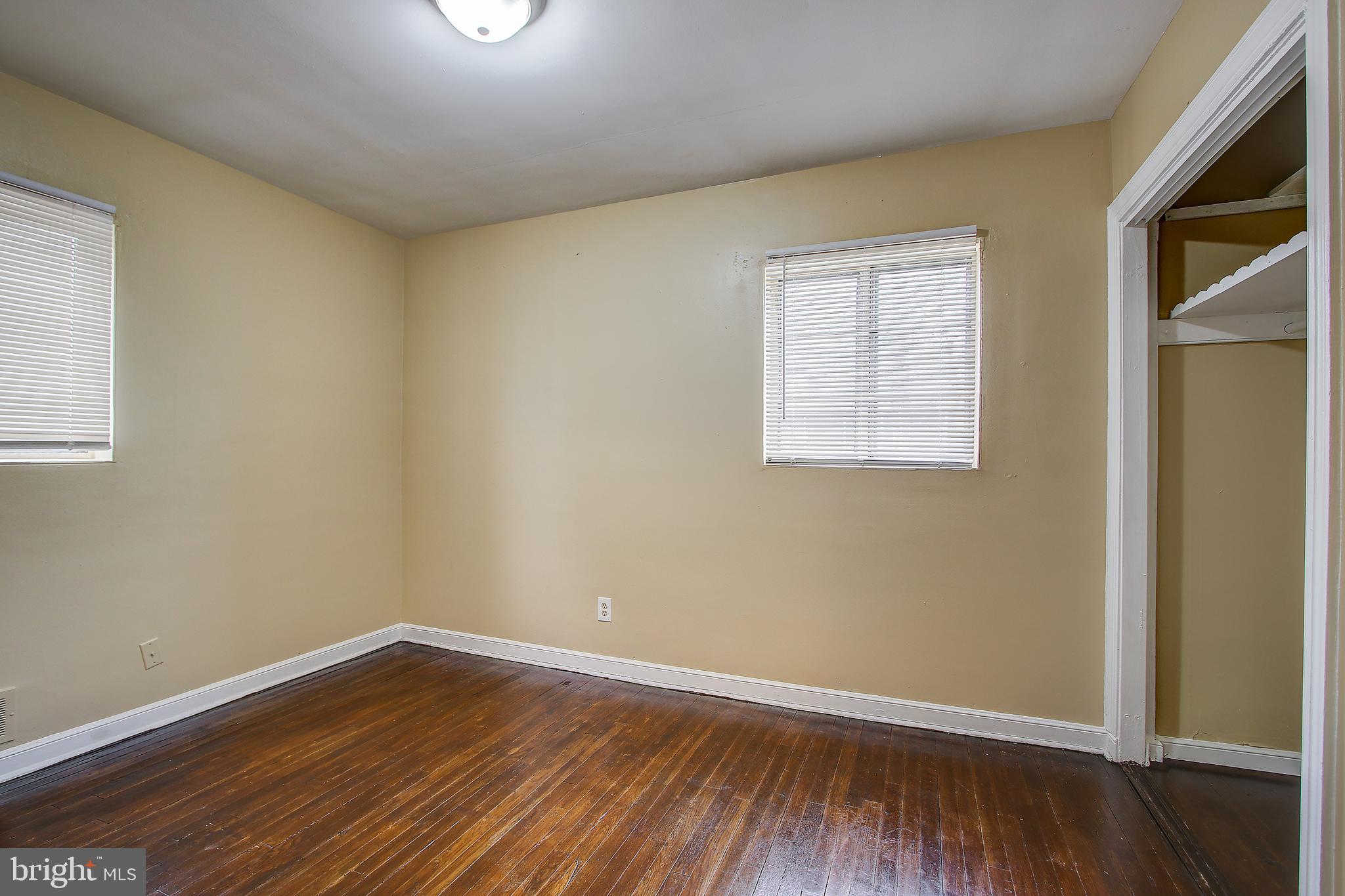 12501 Denley Road Silver Spring, MD 20906 - Photo 18 of 33 Main floor bedroom 2