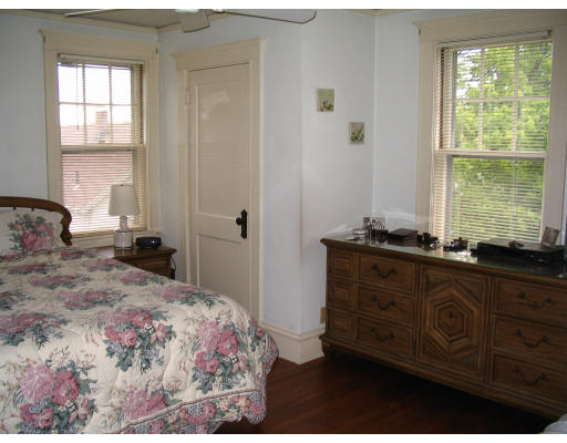 26 Winslow Road Belmont, MA 02478 - Photo 8 of 16 Gallery Image 8