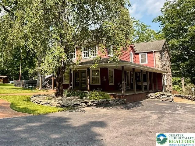 $424,900 | 118 Burgoon Road, East Stroudsburg, PA 18301