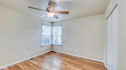 $225,000 | 233 London Court, Unit 233, Egg Harbor Township, NJ 08234