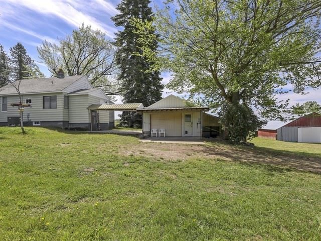711 Milan Farms Road Elk, WA 99009 - Photo 2 of 20