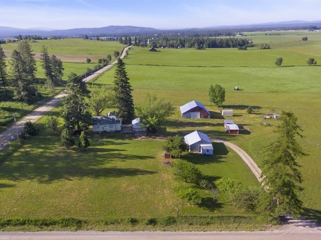 711 Milan Farms Road Elk, WA 99009 - Photo 17 of 20