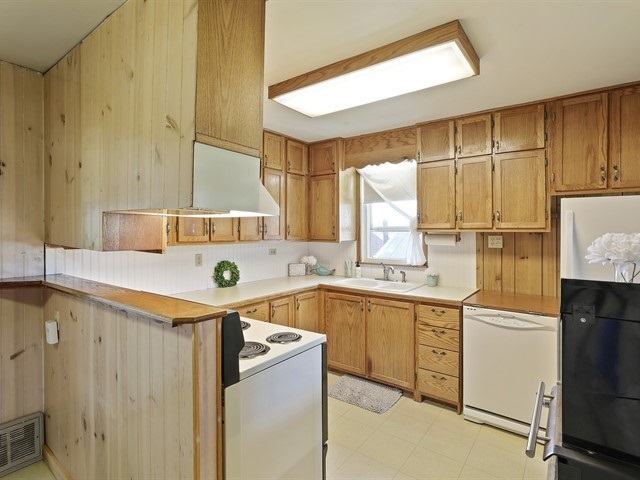 711 Milan Farms Road Elk, WA 99009 - Photo 5 of 20
