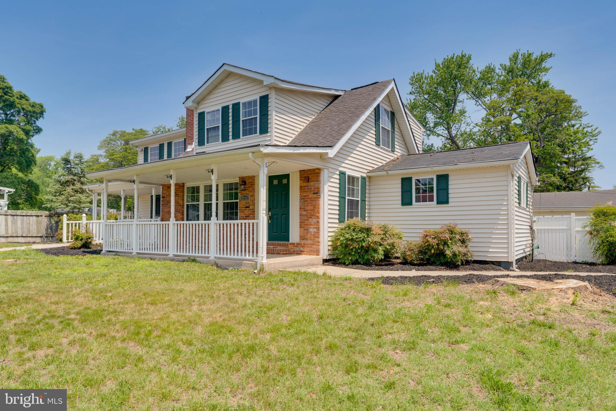 1216 Farmview Road Pasadena, MD 21122 - Photo 2 of 39 Gallery Image 2