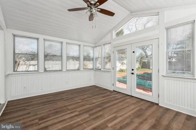 $580,000 | 1216 Farmview Road, Pasadena, MD 21122