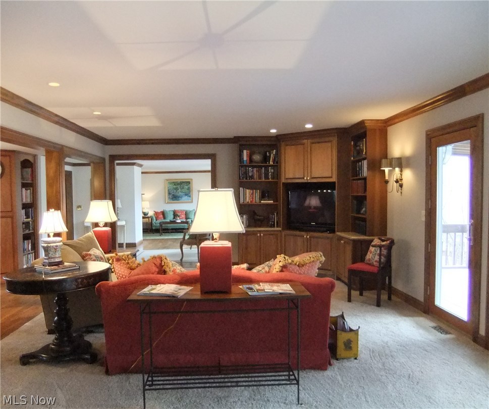 11185 County Line Road Chesterland, OH 44026 - Photo 15 of 32 Gallery Image 15