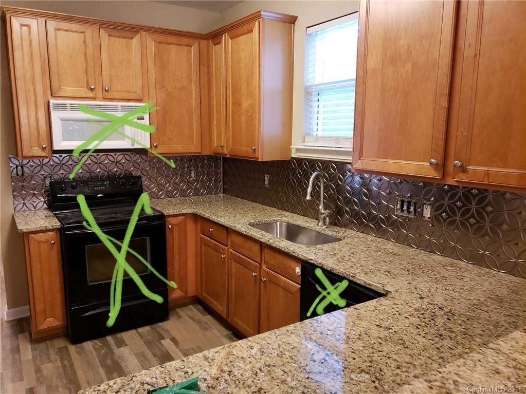 10318 Carver Falls Road Charlotte, NC 28214 - Photo 6 of 9