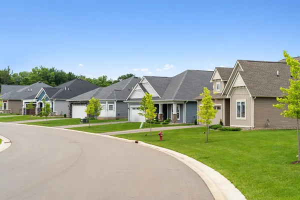 $425,000 | 1262 Beaumont Boulevard, Jordan, MN 55352