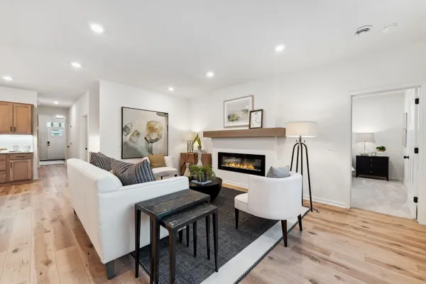 $425,000 | 1262 Beaumont Boulevard, Jordan, MN 55352