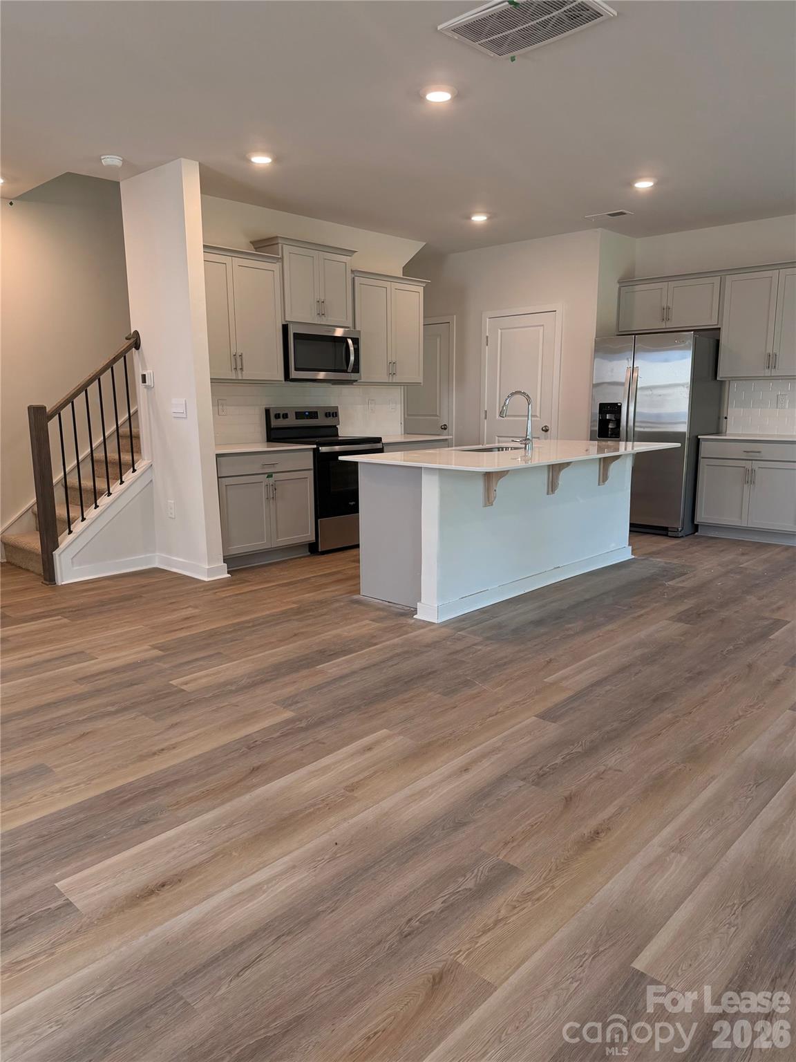 1423 Mammoth Road Hickory, NC 28602 - Photo 4 of 23