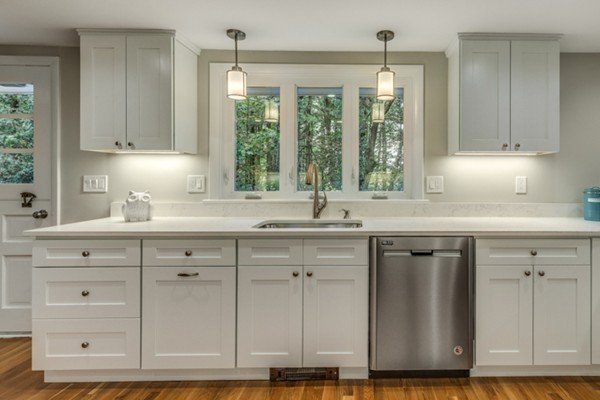 6 Doncaster Road Lynnfield, MA 01940 - Photo 12 of 30 Gallery Image 12