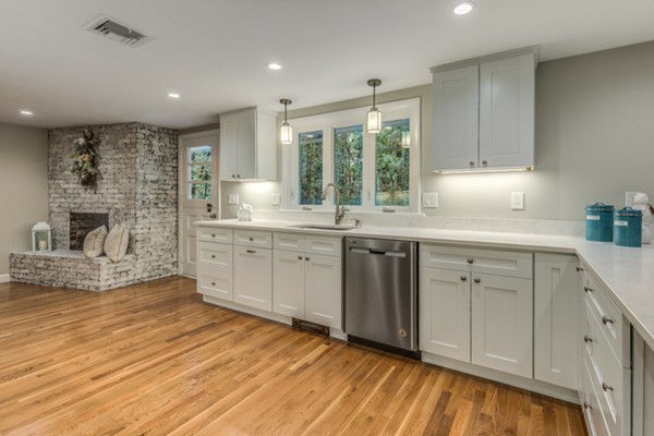 6 Doncaster Road Lynnfield, MA 01940 - Photo 14 of 30 Gallery Image 14