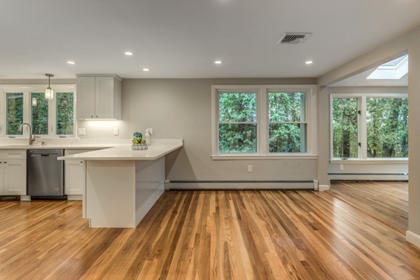 6 Doncaster Road Lynnfield, MA 01940 - Photo 15 of 30 Gallery Image 15