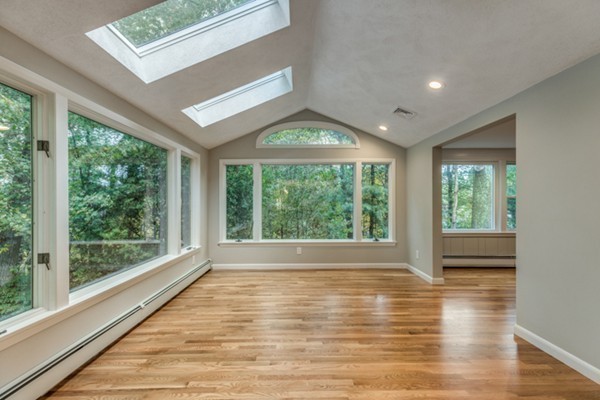6 Doncaster Road Lynnfield, MA 01940 - Photo 16 of 30 Gallery Image 16