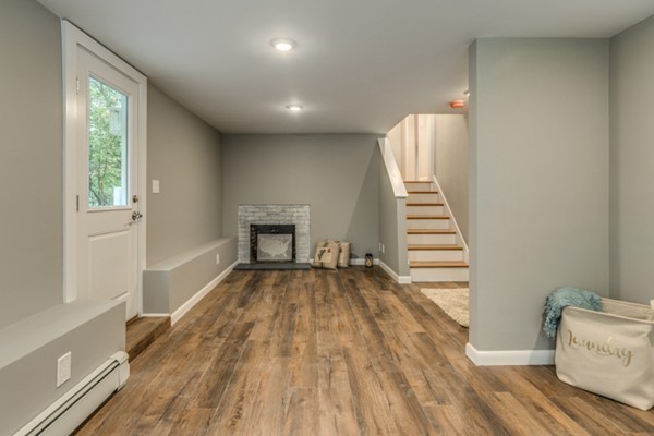 6 Doncaster Road Lynnfield, MA 01940 - Photo 26 of 30 Gallery Image 26