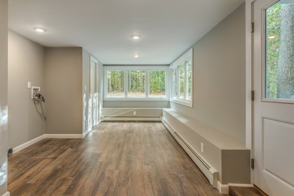 6 Doncaster Road Lynnfield, MA 01940 - Photo 27 of 30 Gallery Image 27