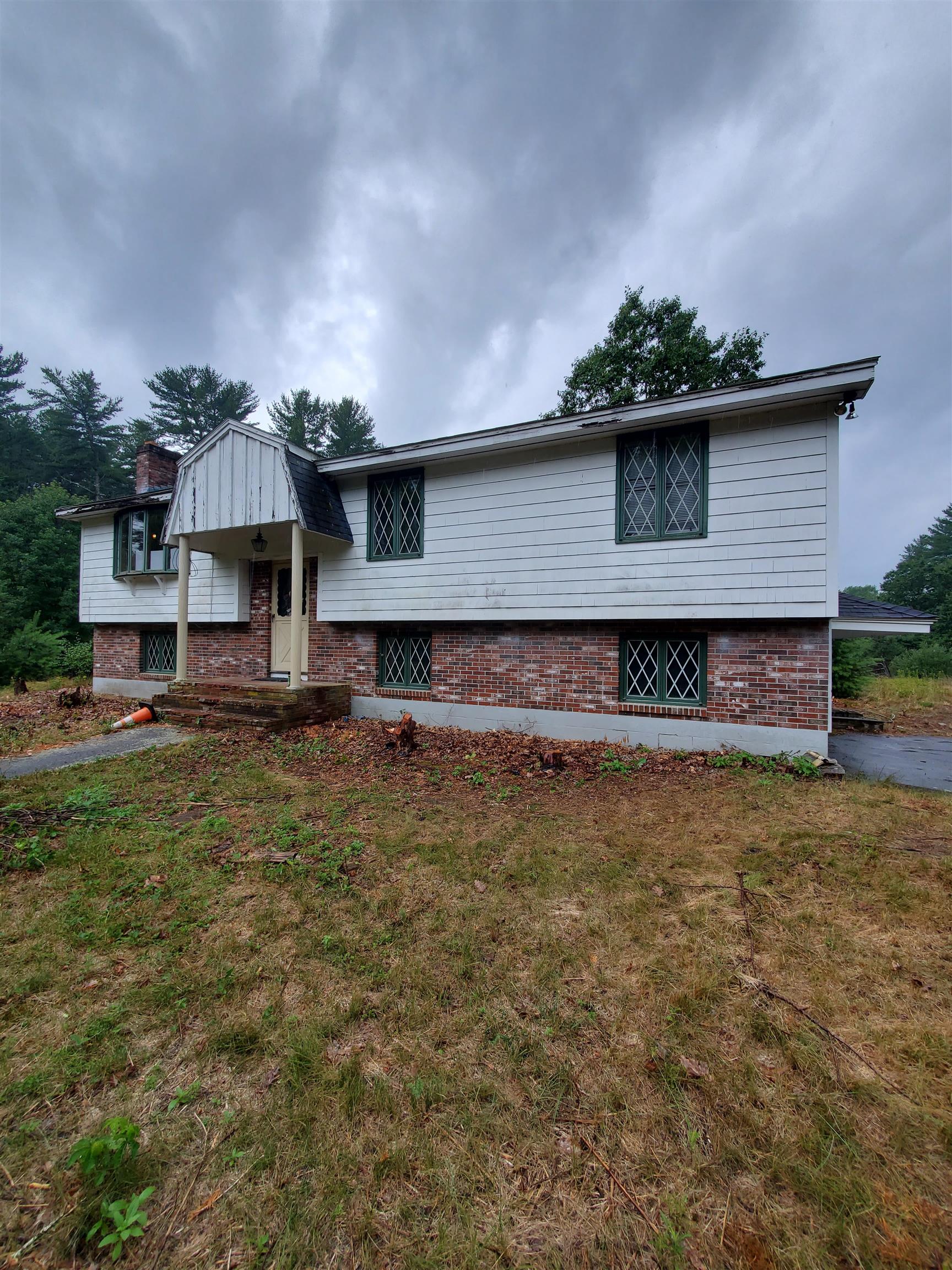 133 Windham Road Pelham, NH 03076 - Photo 4 of 17