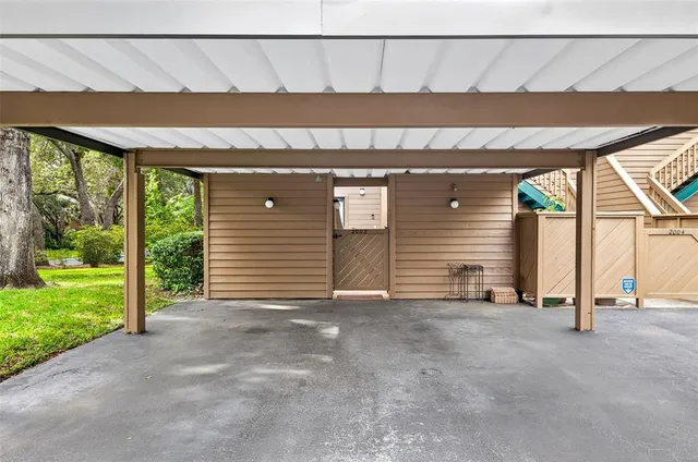 $269,900 | 2003 Lennox Road East, Unit 2003, Palm Harbor, FL 34683