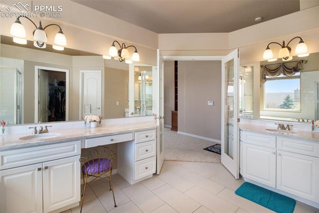 13932 Windy Oaks Road Colorado Springs, CO 80921 - Photo 16 of 28