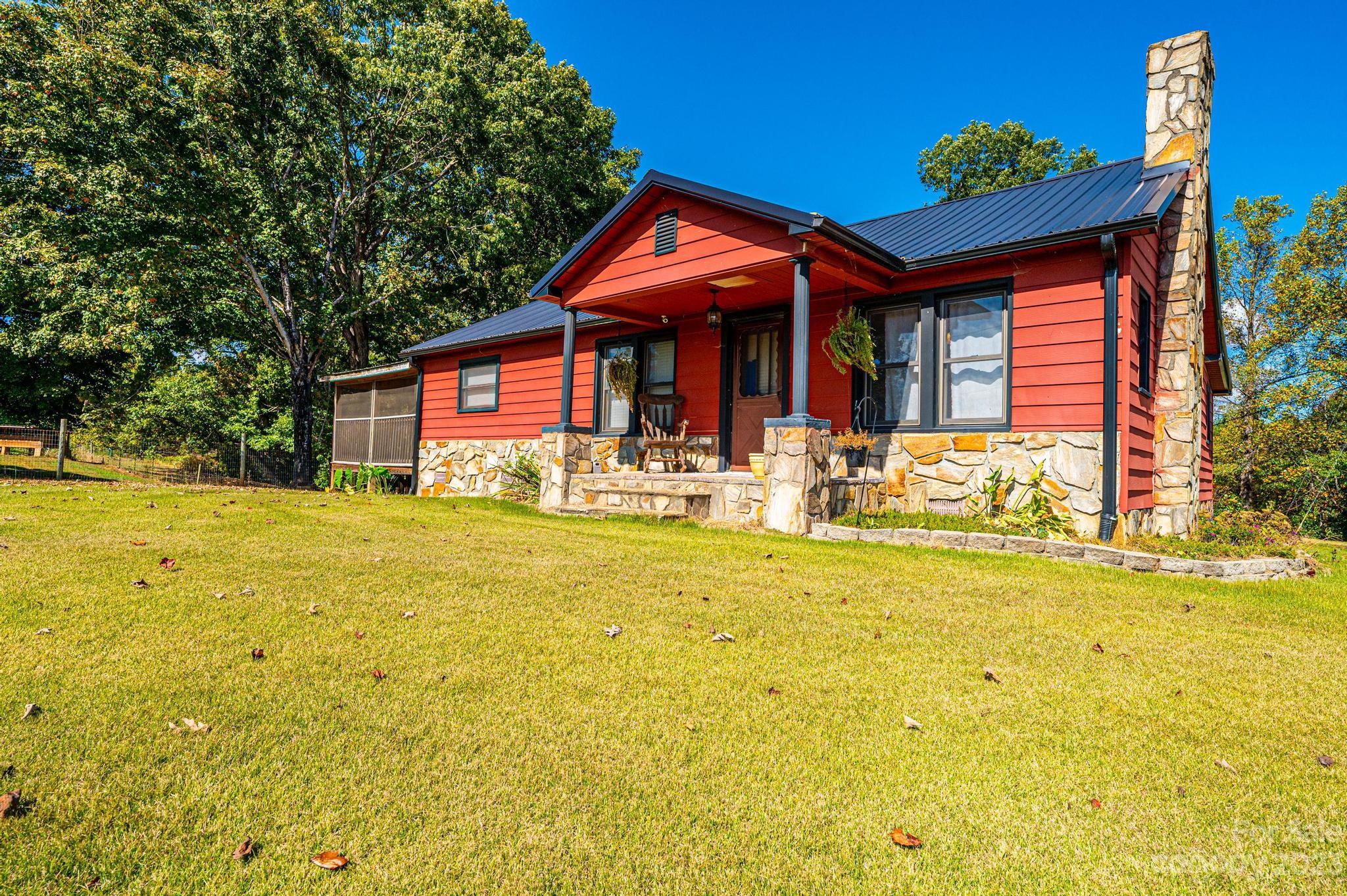 5888 Miller Bridge Road Connelly Springs, NC 28612 - Photo 2 of 38 Gallery Image 2