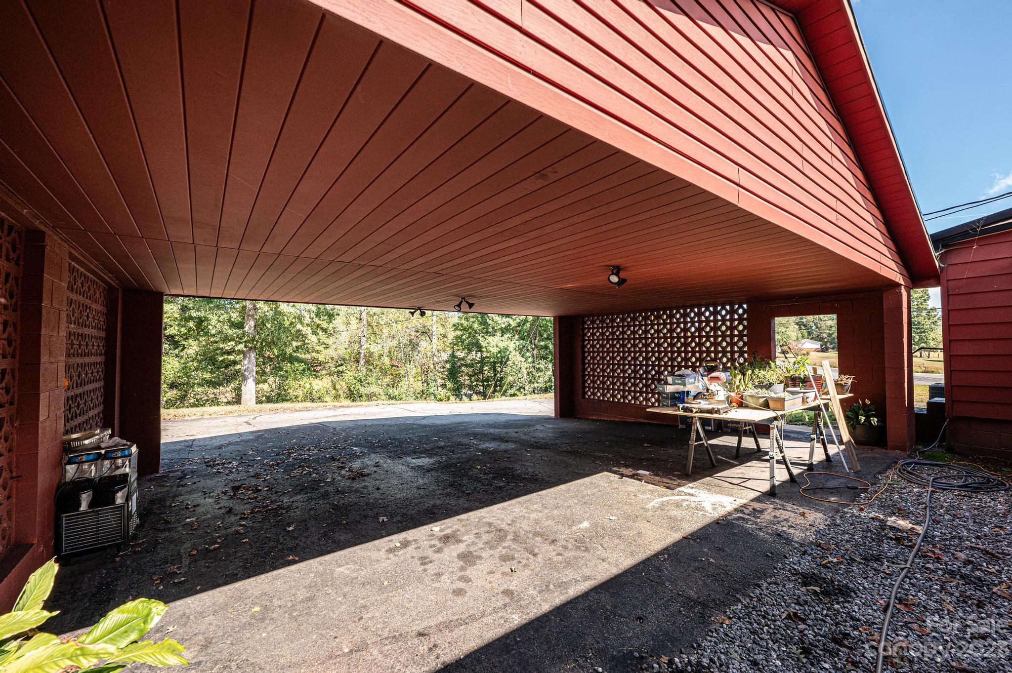 5888 Miller Bridge Road Connelly Springs, NC 28612 - Photo 21 of 38 Gallery Image 21