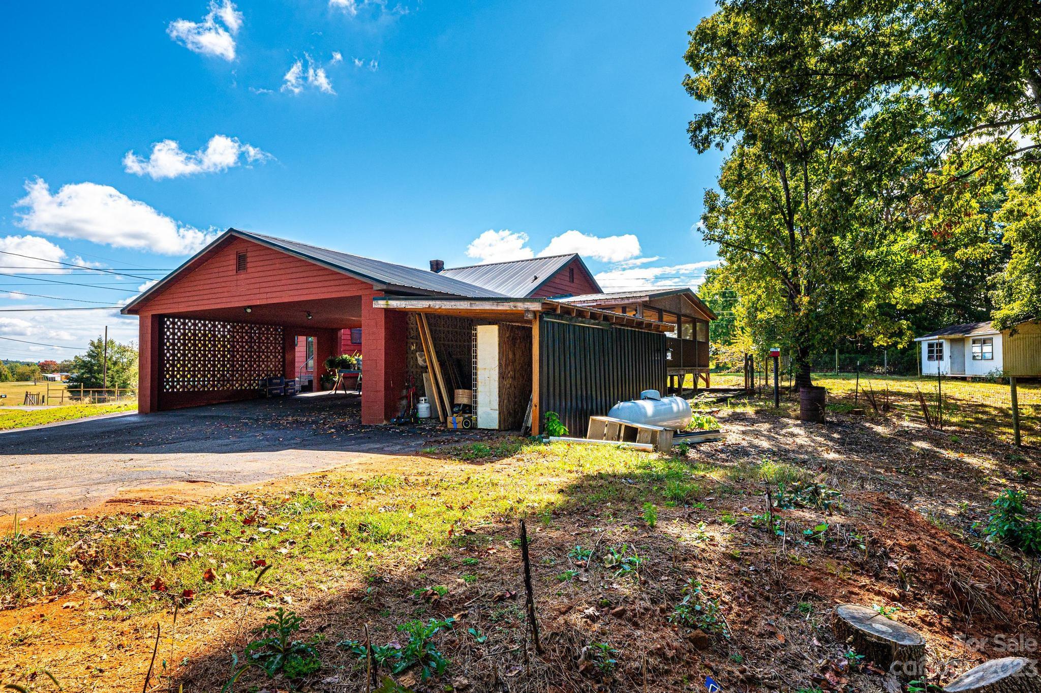 5888 Miller Bridge Road Connelly Springs, NC 28612 - Photo 27 of 38 Gallery Image 27