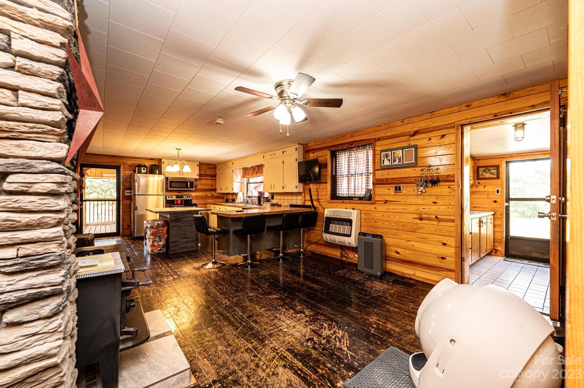 5888 Miller Bridge Road Connelly Springs, NC 28612 - Photo 5 of 38 Gallery Image 5