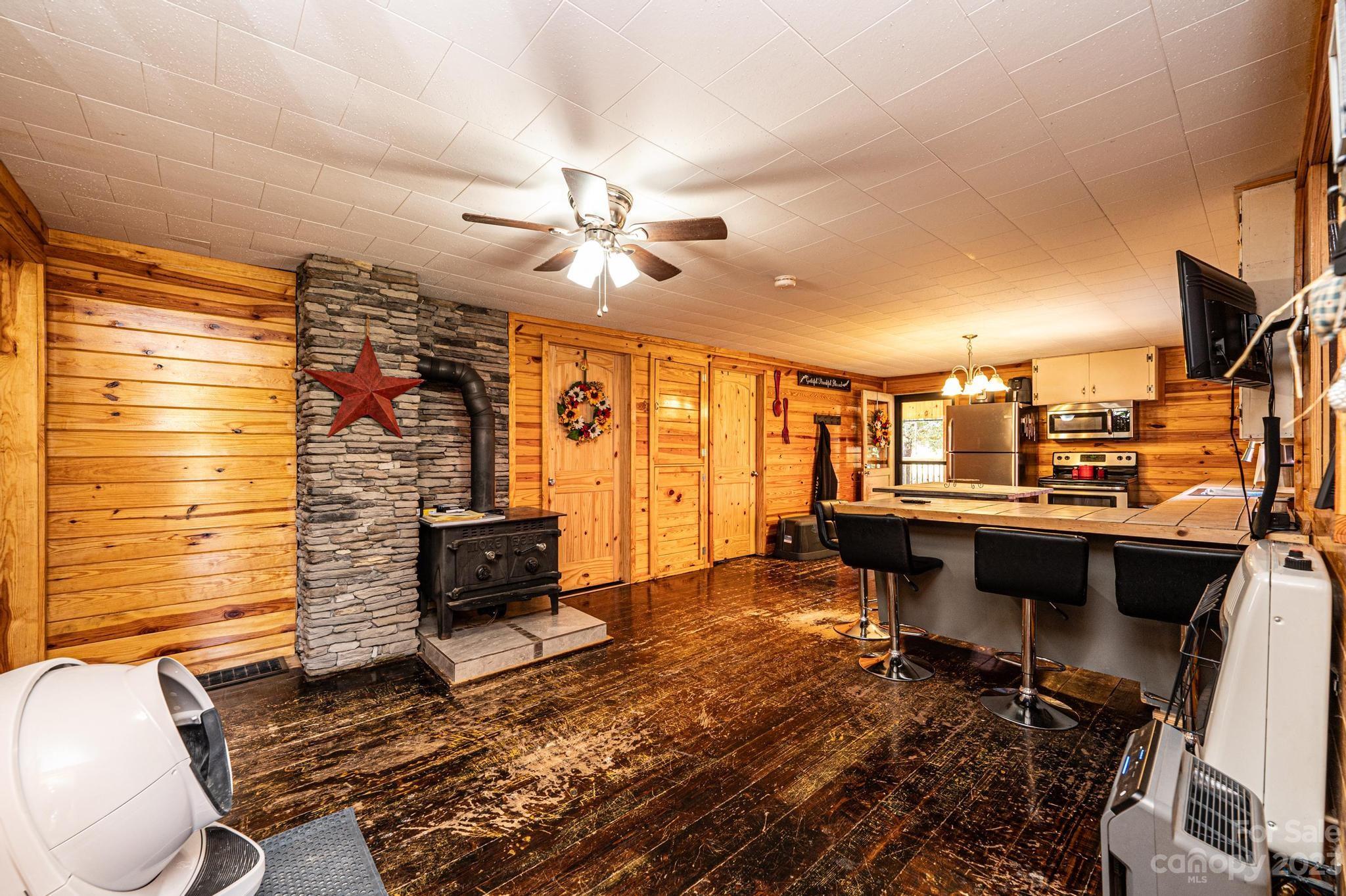5888 Miller Bridge Road Connelly Springs, NC 28612 - Photo 7 of 38 Gallery Image 7