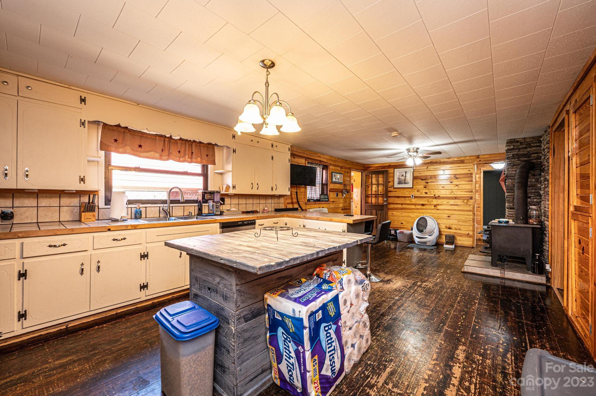 5888 Miller Bridge Road Connelly Springs, NC 28612 - Photo 8 of 38 Gallery Image 8